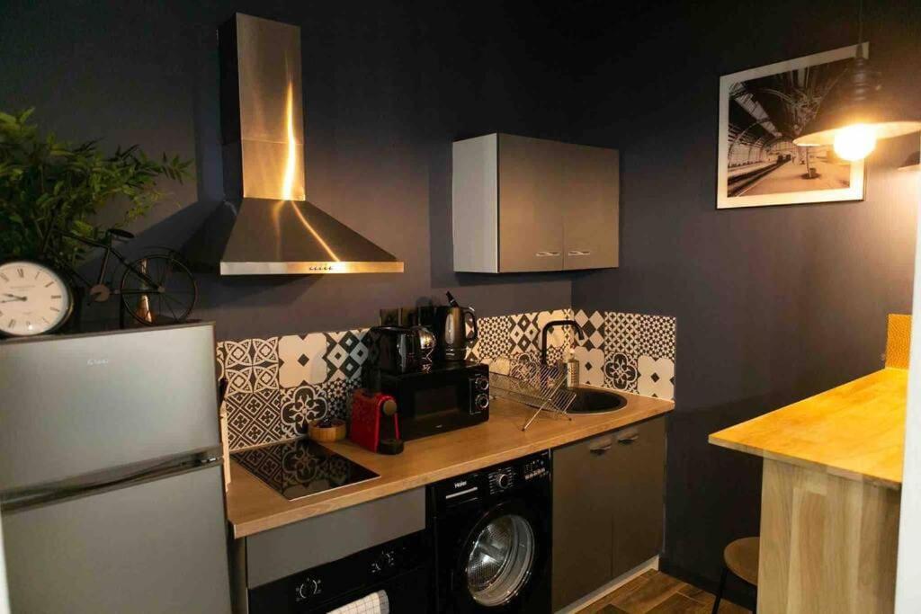 올리언스 Loft De Courcaille - Balneo - Free Parking - Wifi 아파트 외부 사진