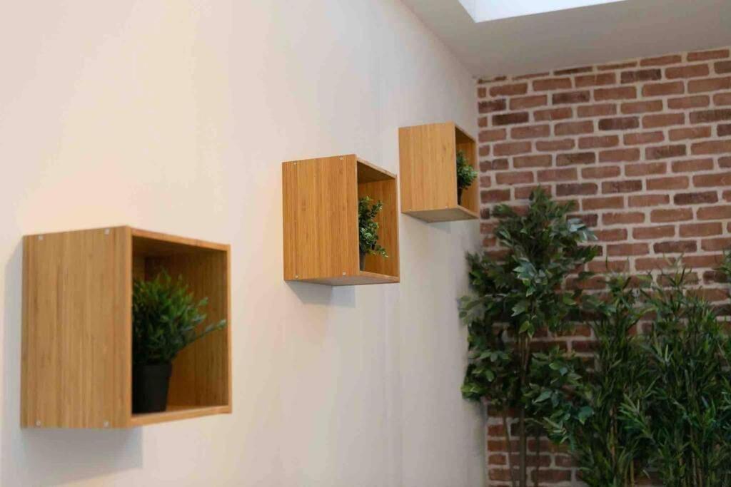 올리언스 Loft De Courcaille - Balneo - Free Parking - Wifi 아파트 외부 사진